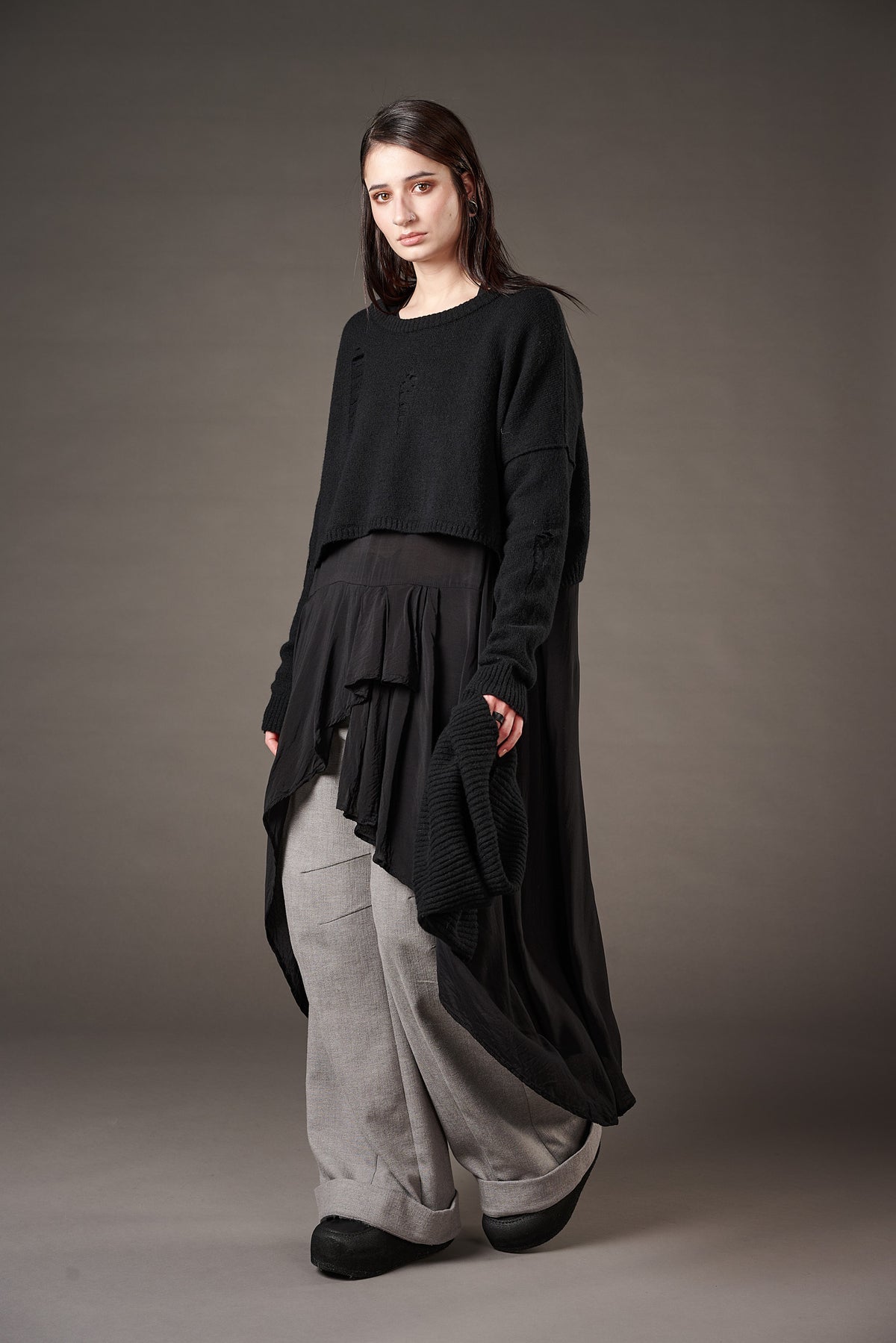Makko - crop sweater with snood