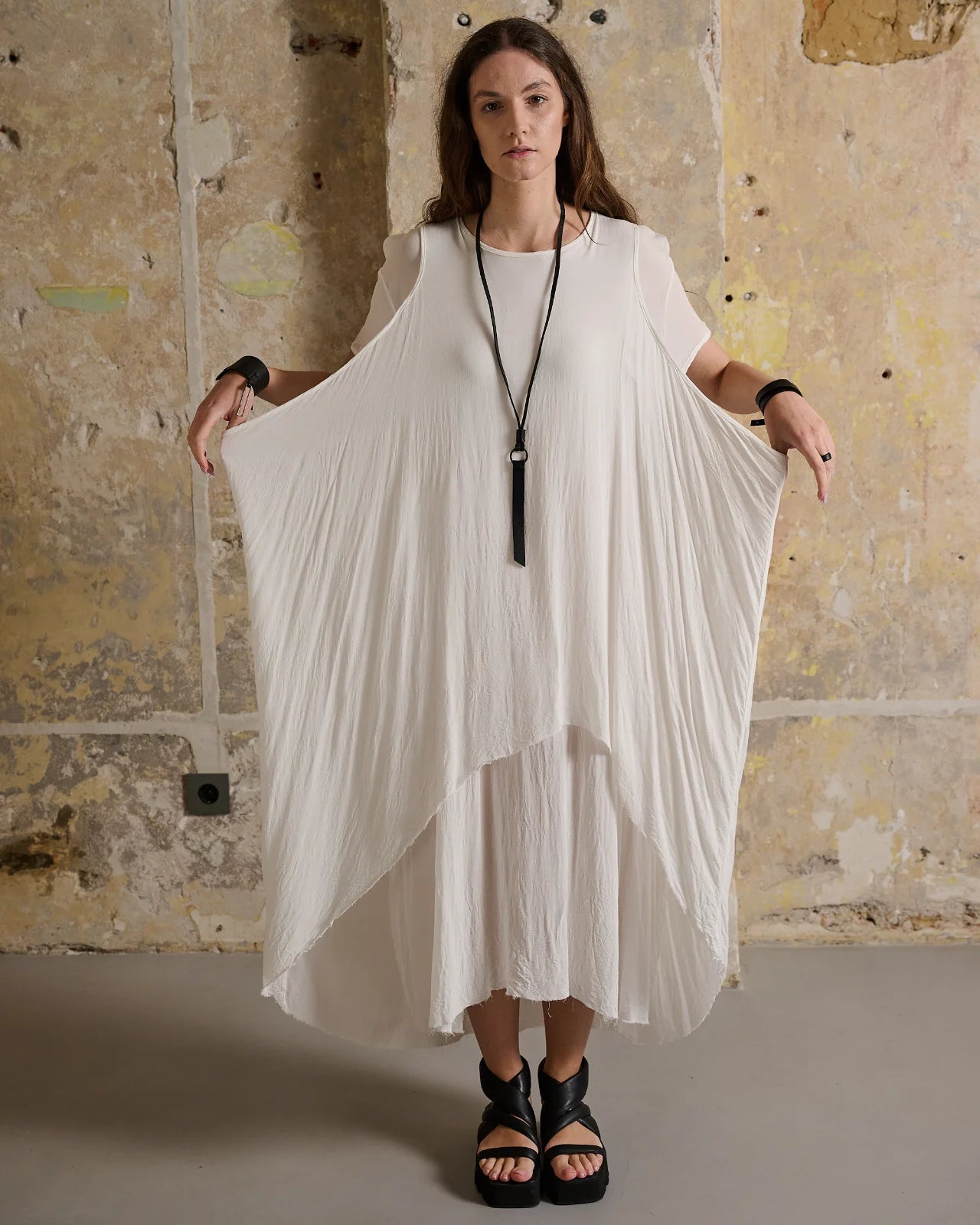 FOAMINA dress