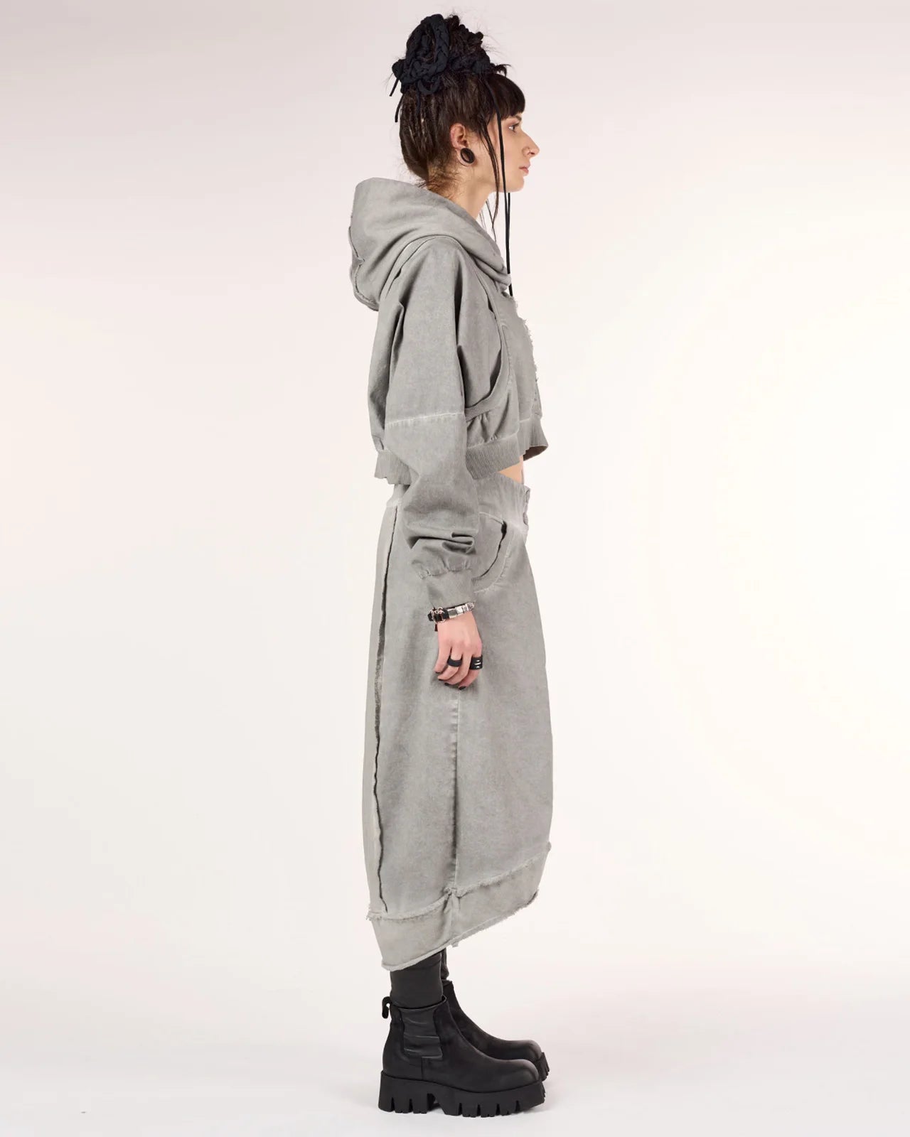 Sus - Crop Hoodie