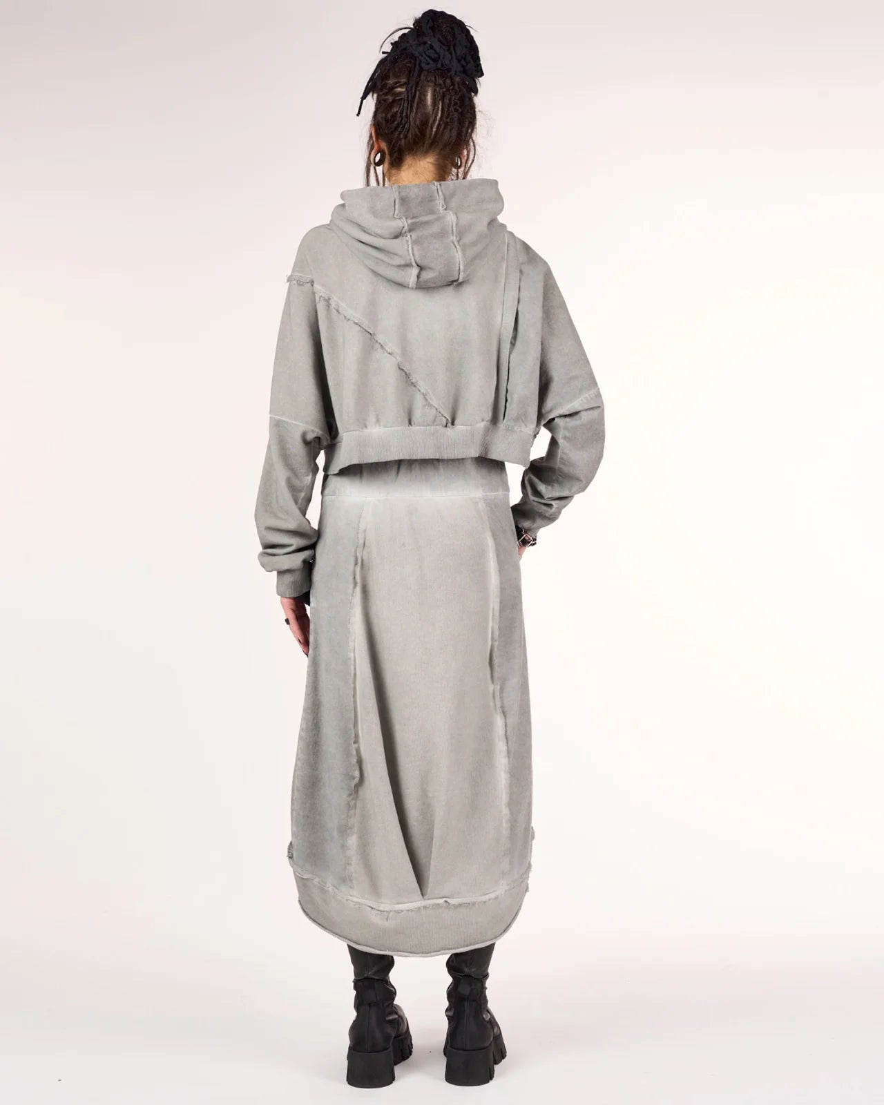 Sus - Crop Hoodie