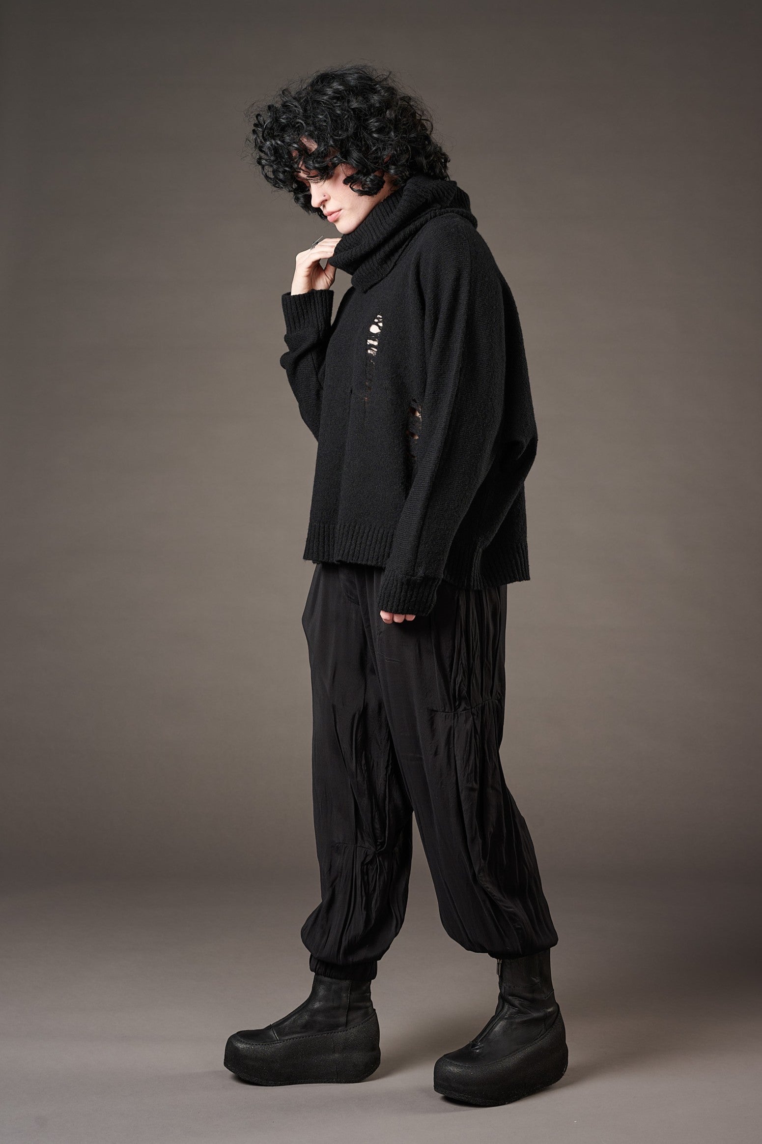 Sonos - pants