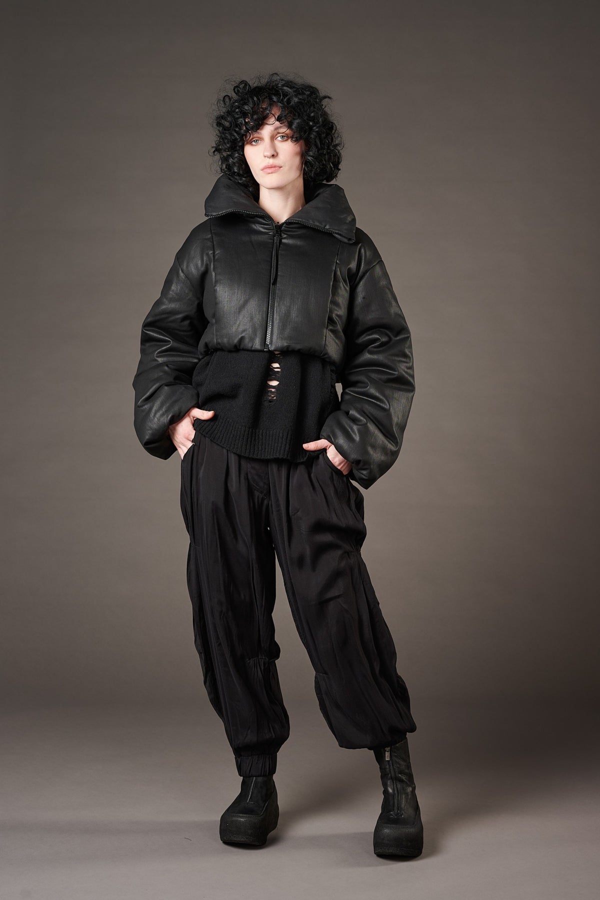 Sonos - pants
