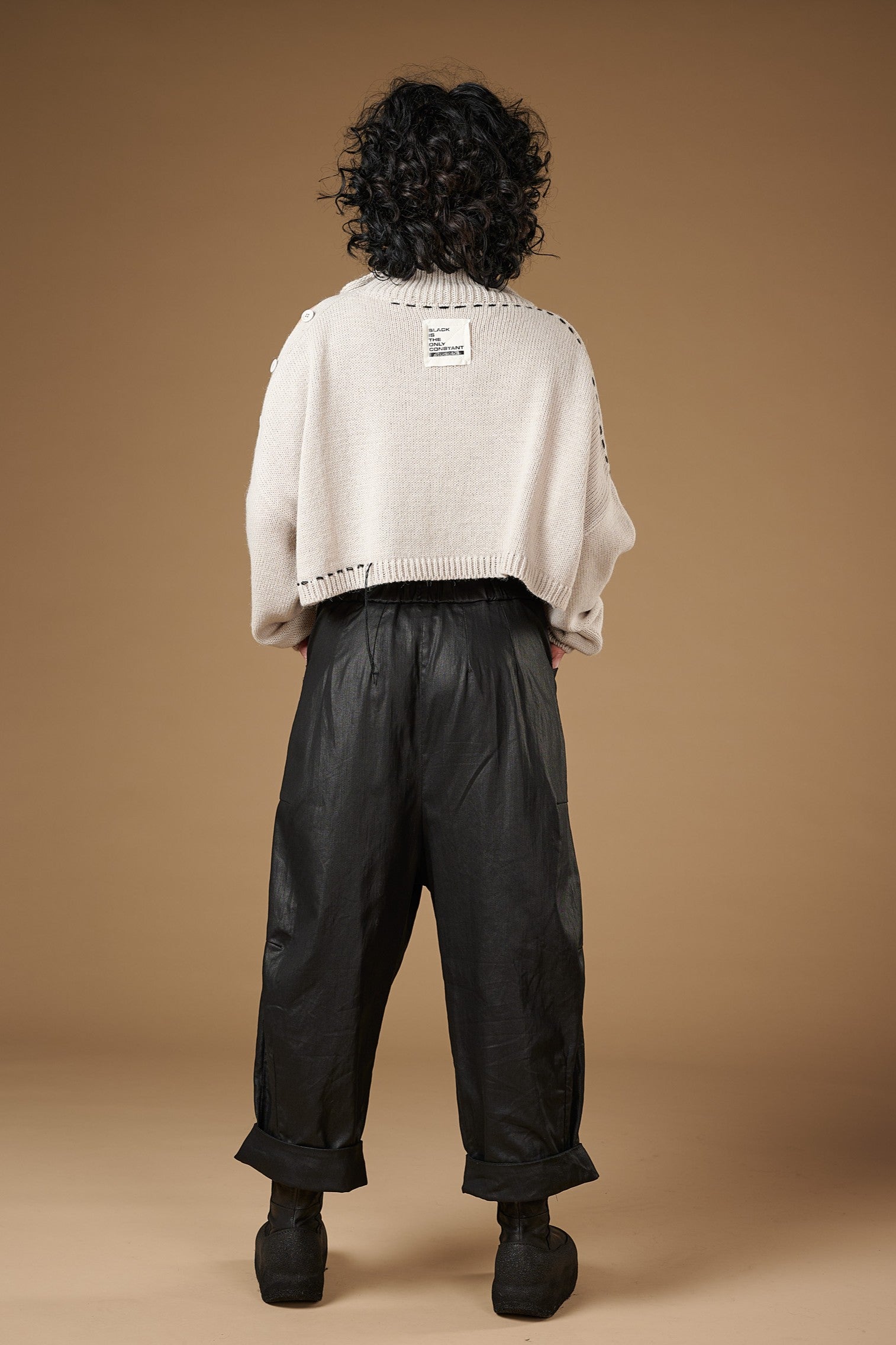 Sinsan - crop sweater